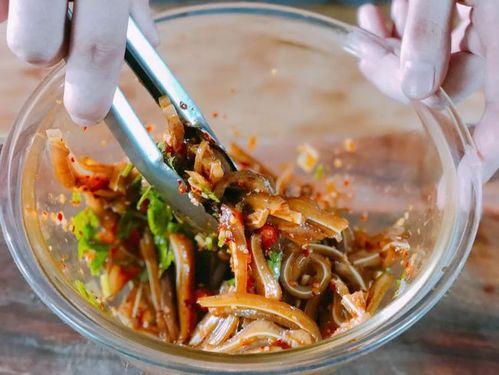 剩饭冷藏处理指南，确保食品安全，正确处理剩余食物