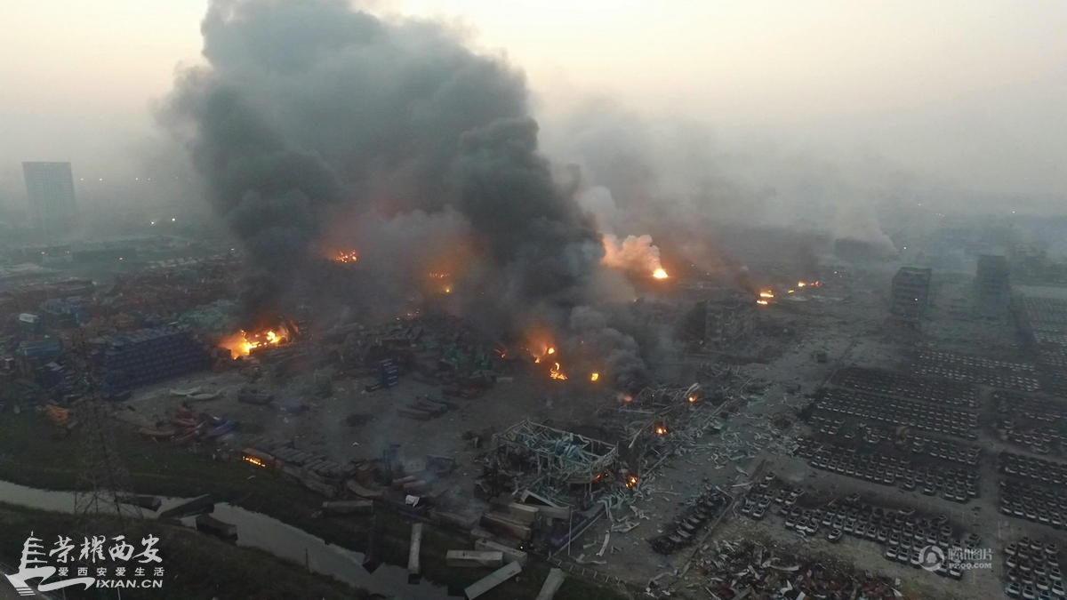 天津滨海新区一游轮起火事件纪实