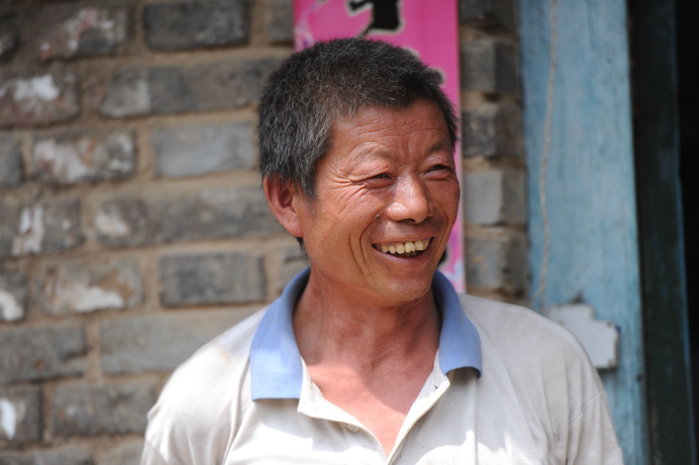 于东来的爹味与善意并行，深度解读背后的故事