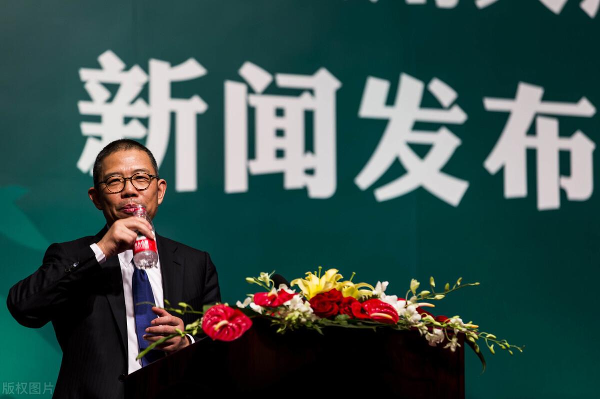 娃哈哈回应钟睒睒纯净水言论背后的品质之争与商业策略探讨