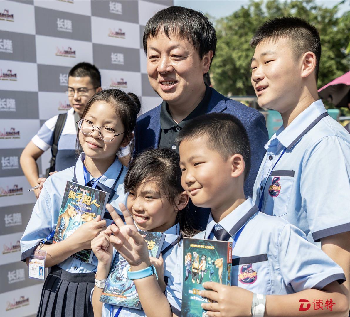 如何通过全球化课程提升学生的国际视野,多领域协作方案设计_拥抱新光03.87.45